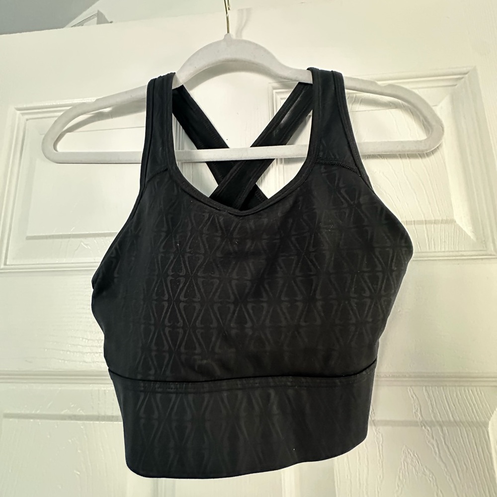 Nike barely worn Black Women's Cross-Back Sports Bra